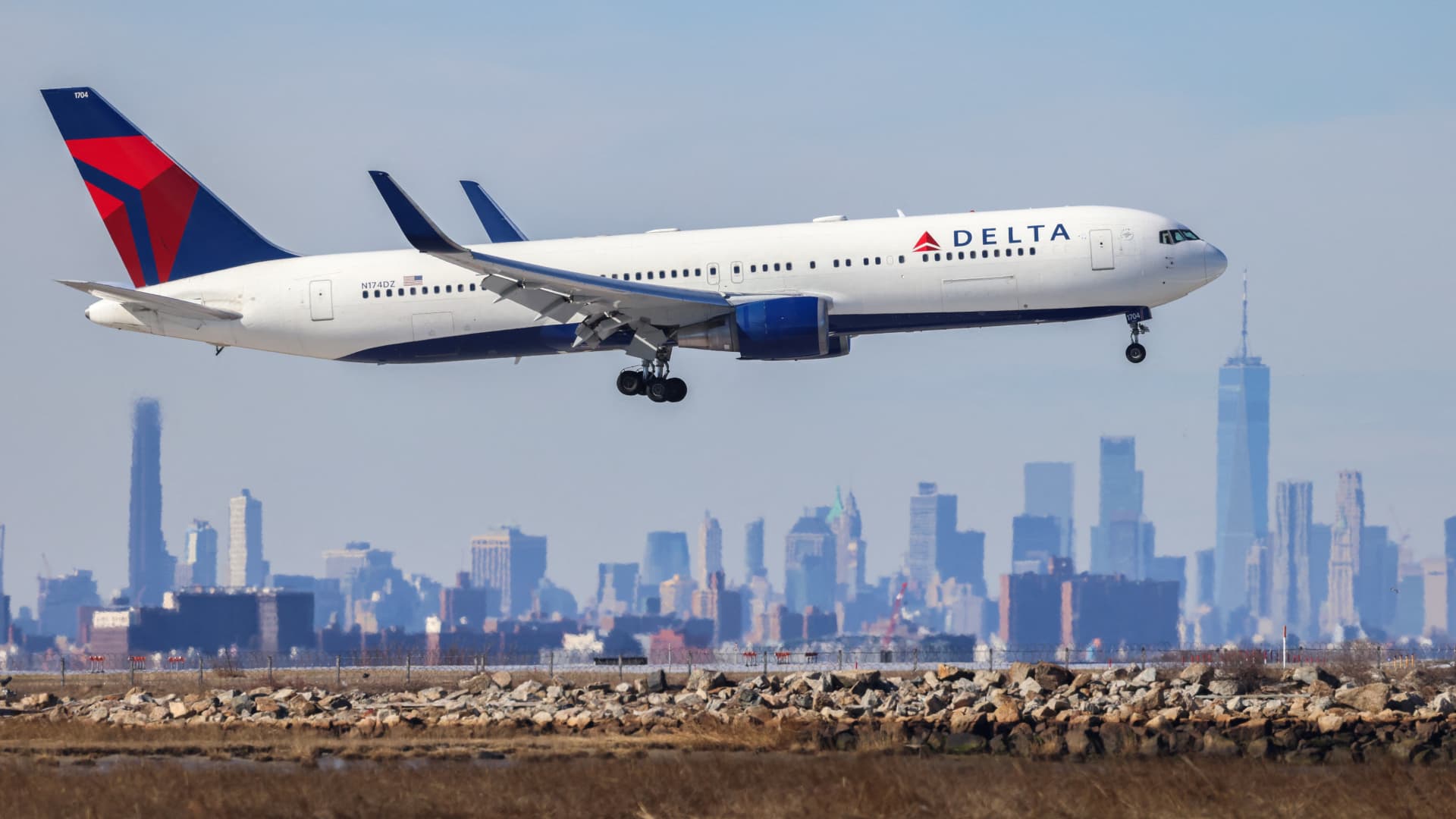delta airlines change flight